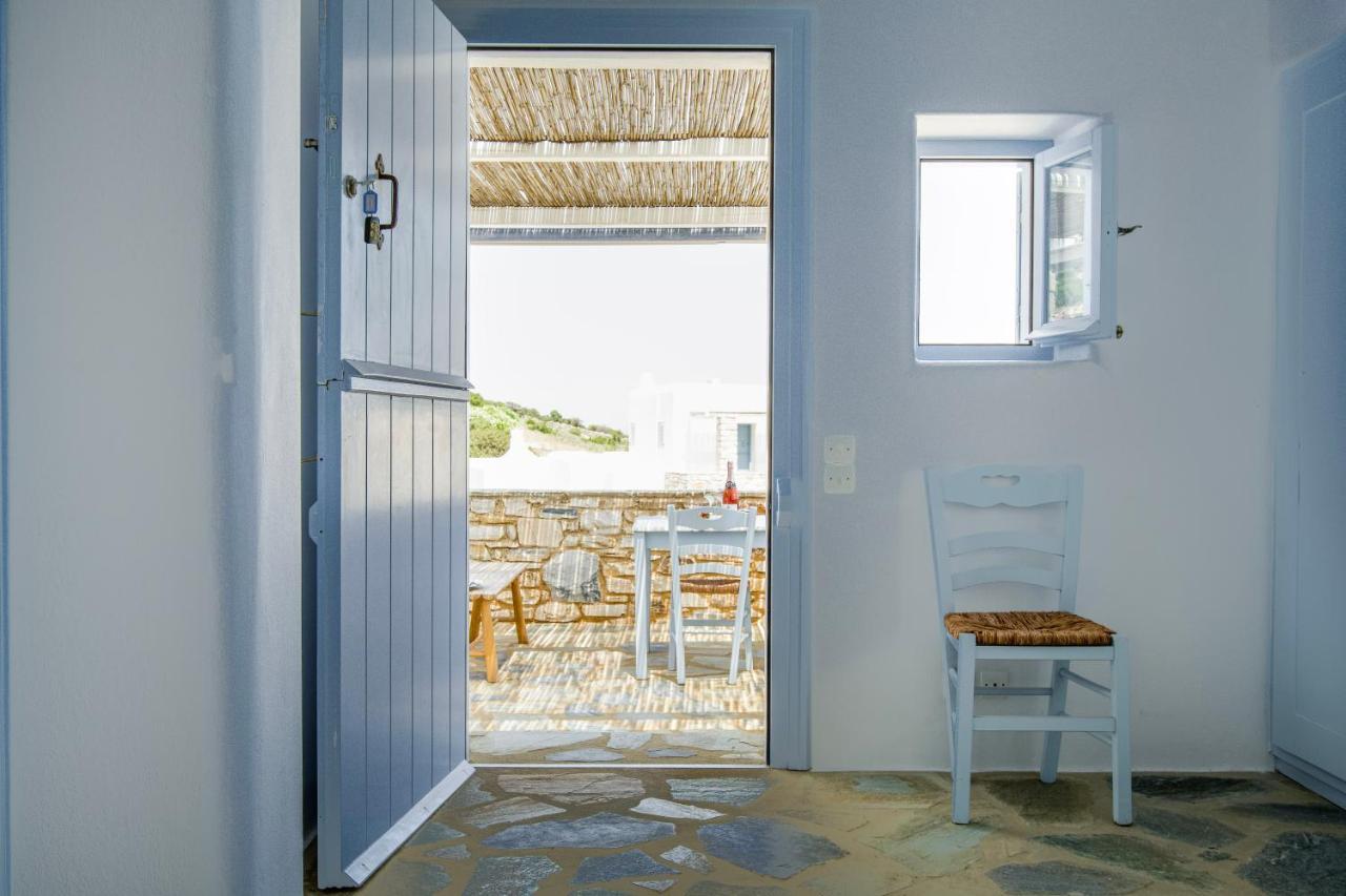 Villa Rossi Paros Luxury Apartments And Suites Drios Exterior photo
